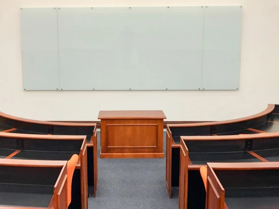 USFQ Business School: vista general del proyecto