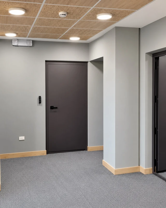 Estudio de TV y Radio COCOA: distribuidor